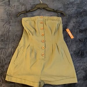 Sleeveless One Piece Romper